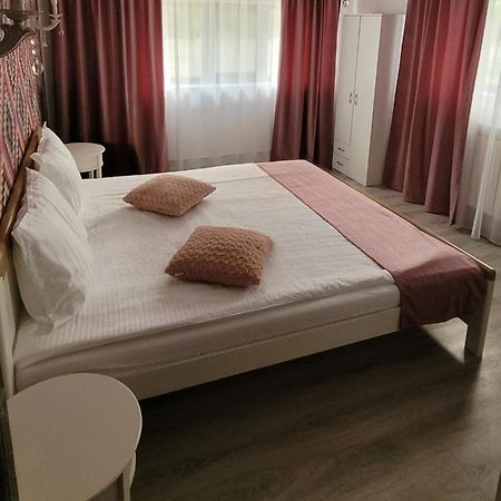 Hotel Casa Domneasca Giurgiu Exterior foto